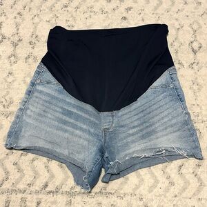 Sofia by Sofia Vergara Maternity Jean Shorts